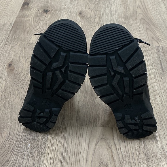 All in Motion Tan and Black Lace Up Boots - Picture 4 of 6